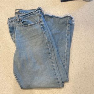 Levi’s Wedgie Straight